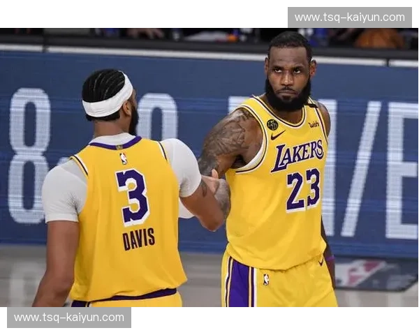 巅峰之战！9月25湖人vs掘金直播视频：见证传奇碰撞，谁能问鼎西决之巅？